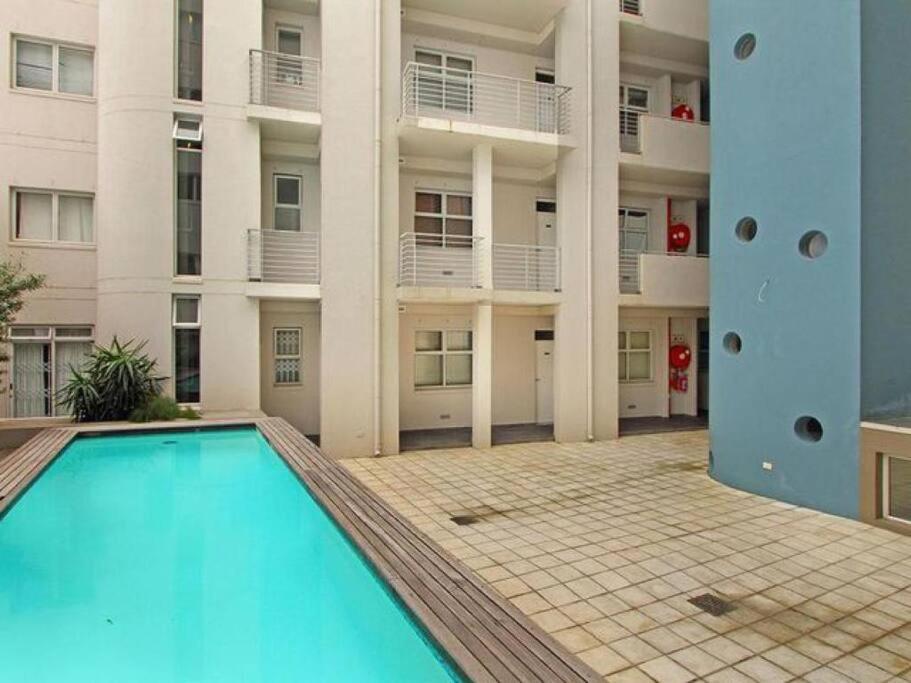 Apartment Stylish Flat In Flamboyant Area- No Loadshedding Canterbury